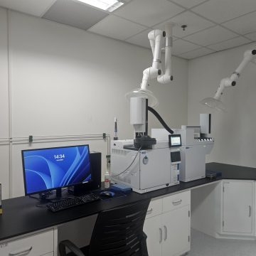 安捷伦气相色谱检测实验室