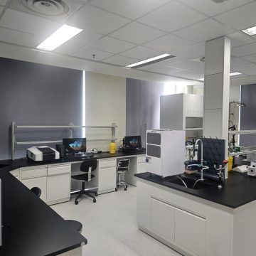 理化实验室 红外检测仪